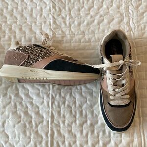 Women’s Hoff Vendome Sneakers